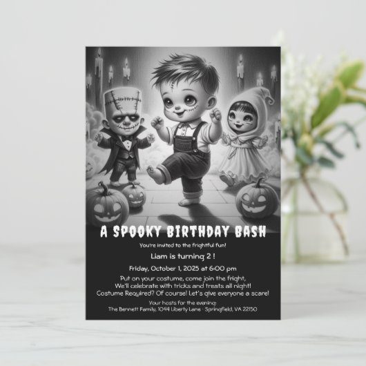 ハロウィン不気味の衣装の誕生日パーティーの招待状 招待状 (スタンド正面)