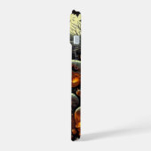 ハロウィン不気味スカル,こうもり，木，カボチャ iPhone 15ケース (左側面)