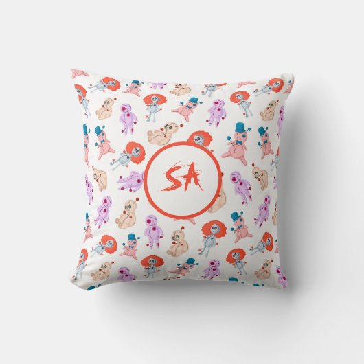 ハロウィン不気味ブードゥー人形赤ピンクブルーホワイト クッション (正面)