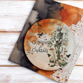 ハロウィン幽霊のよく出るの森の衣装とカクテル ペーパープレート