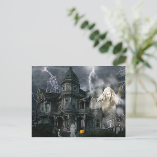 ハロウィン幽霊のよく出るハウスが出て行ける ポストカード (スタンド正面)