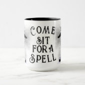 ハロウィン来が座って魔法をかける マグカップ (中央)