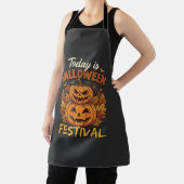 ハロウィン祭りの今日、積まれたカボチャ クモ エプロン (インサイチュ)