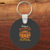 ハロウィン祭りの今日、積まれたカボチャ クモ キーホルダー (正面)