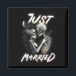 ハロウィン結婚したスケルトン新郎新婦結婚ズ マグネット<br><div class="desc">ハロウィン結婚したスケルトン新郎新婦結婚ズ</div>