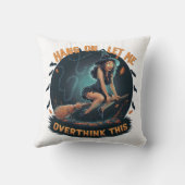 ハロウィン飛んでいるの夜に眉を付けた魔女 クッション (裏面)