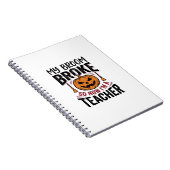 ハロウィン おもしろ 先生 ほうき が壊れた ベクター デザイン ノートブック (右側)