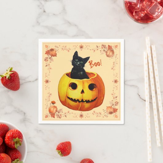 ハロウィン かぼちゃの枕に座る猫 スタンダードカクテルナプキン (インサイチュ)