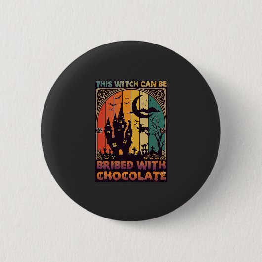 ハロウィン この魔女はチョコレートで買収できる 幽霊屋敷 缶バッジ (正面)