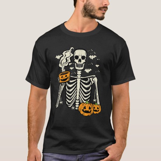 ハロウィン スケルトン パンプキン 秋 コーヒー 楽しい コスチューム Tシャツ (正面)