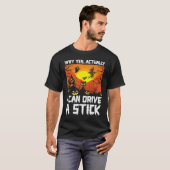 ハロウィン ネコ 実際マニュアル車を運転できるわ Tシャツ (正面フル)