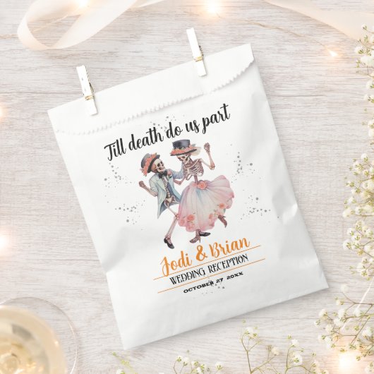 ハロウィン 結婚式 Till Death Do Us Part フェイバーバッグ (クリップ留めされた状態)