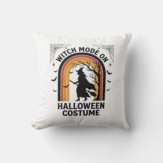 ハロウィン 魔女 Tシャツ 面白い コスチューム ヴィンテージ 彫刻 クッション (正面)