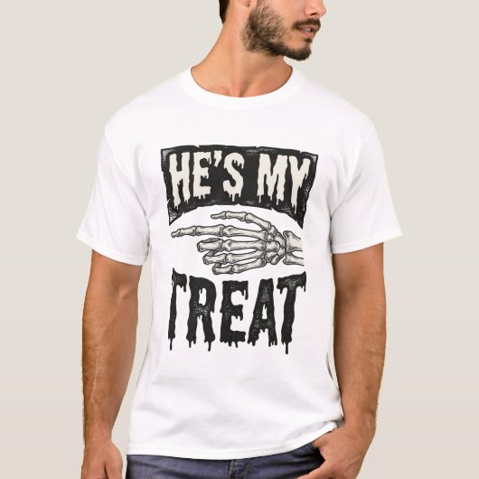 ハロウィンTシャツのデザイン: 骸骨の手「奴が私のご褒美」 Tシャツ (正面)