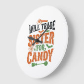 ハロウィンTシャツデザイン お菓子と妹を交換 ラージ壁時計 (傾斜)