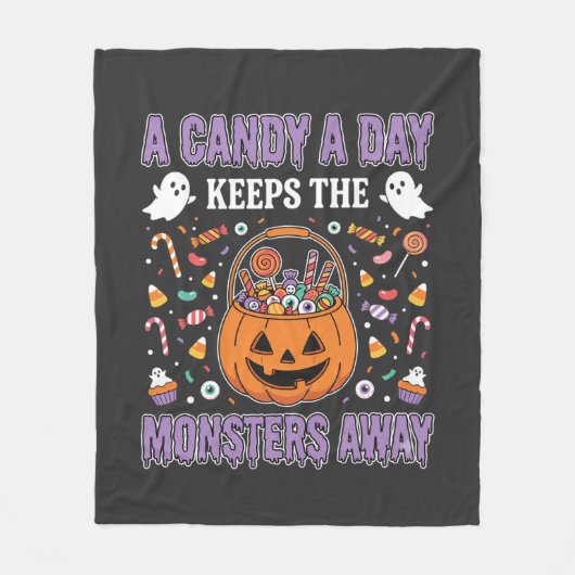 ハロウィンTシャツデザイン お菓子を毎日 フリースブランケット (正面)