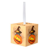 ハロウィーンかわいい子猫ウィッチとカボチャの友人 キューブオーナメント (裏面アングル)