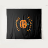 ハロウィーンに住む タペストリー (正面(横))