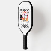 ハロウィーンに注意 ピックルボールラケット (左)