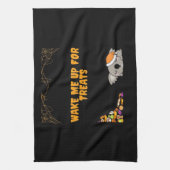 ハロウィーンのおやつらのための眠い動物！クラシック キッチンタオル (縦)