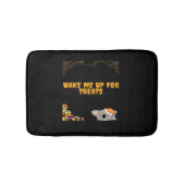 ハロウィーンのおやつらのための眠い動物！クラシック バスマット (正面)