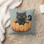 ハロウィーンのかぼちゃに佇む愛らしい黒猫 グリーン クッション (ブランケット)