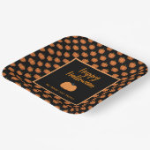 ハロウィーンのオレンジカボチャを扱うトリックはない ペーパープレート (傾斜あり)