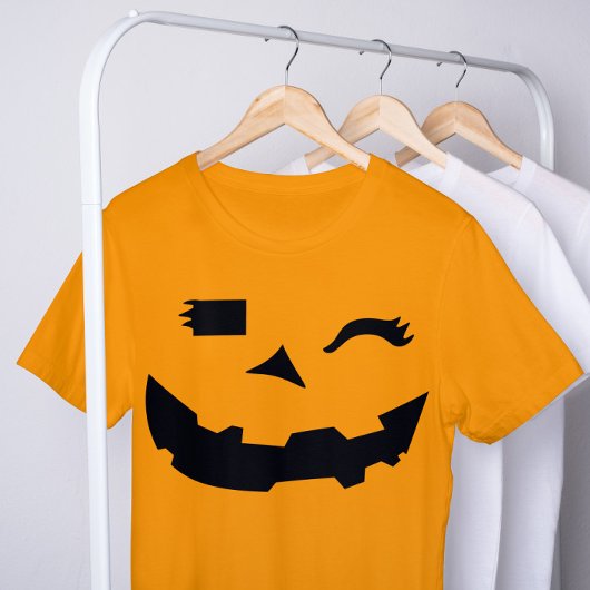 ハロウィーンのカボチャのちょうちんカボチャ顔オレンジハロウィーン Tシャツ