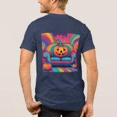 ハロウィーンのカボチャのちょうちんサイケデリックソファTシャツ トライブレンドTシャツ (裏面)
