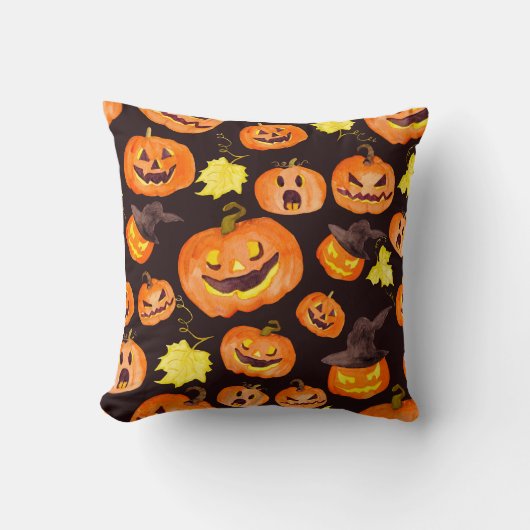 ハロウィーンのカボチャのキング クッション (正面)