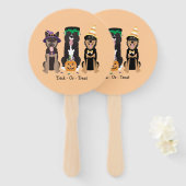 ハロウィーンのコスチュームで犬をトリックまたは治療する ハンドファン (正面&裏面)