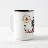 ハロウィーンのスケルトンとカボチャ ツートーンマグカップ (正面左)