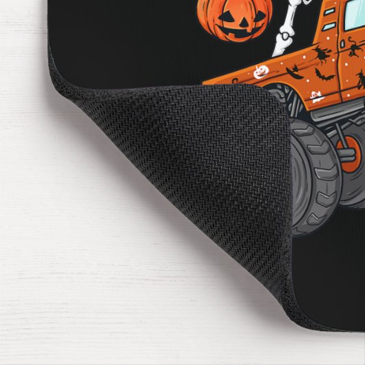 ハロウィーンのスケルトン乗馬モンスタートラック幼児ボー マウスパッド (コーナー)