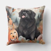 ハロウィーンのニューファンドランドとカボチャ怖い クッション (裏面)