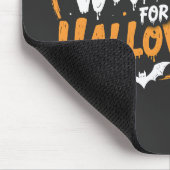 ハロウィーンのバティ不気味ギフトを待つ マウスパッド (コーナー)