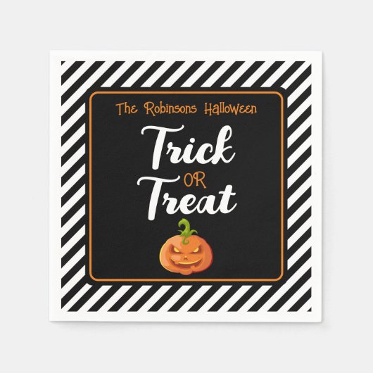 ハロウィーンのパーティーの好意の誕生日をトリックまたは治療する スタンダードカクテルナプキン (正面)