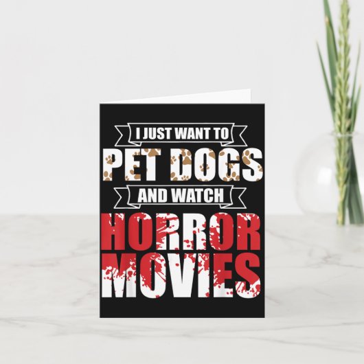 ハロウィーンのホラー映画を見ながら犬を撫でたい カード (正面)