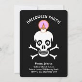 ハロウィーンの不気味なスカルオンブラック招待状 招待状 (正面)