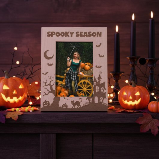 ハロウィーンの不気味な季節のシーン レーザー彫刻フレーム