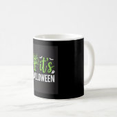 ハロウィーンの不気味な木のコウモリベクター デザイン_1 コーヒーマグカップ (正面右)