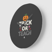 ハロウィーンの先生デザイン トリック オア ティーチ (2)_1 ラージ壁時計 (傾斜)