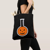 ハロウィーンの化学カボチャ トートバッグ (クローズアップ)
