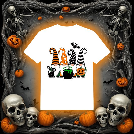 ハロウィーンの可愛いノームたちと魔法鍋とカボチャ Tシャツ