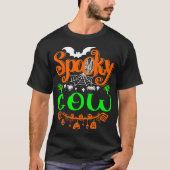 ハロウィーンの可愛い動物の牛のギフトアイデア Tシャツ (正面)