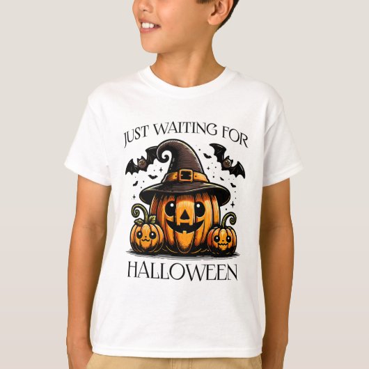 ハロウィーンの夏のカボチャを待っ不気味ている Tシャツ (正面)