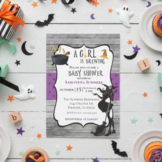 ハロウィーンの女の子が魔女の赤ちゃんシャワーを醸造している 招待状