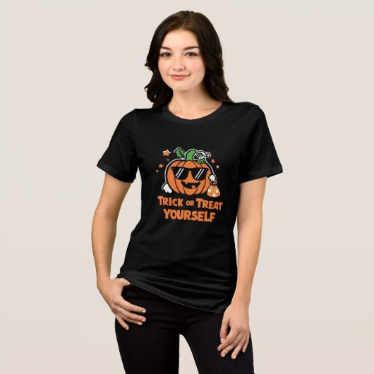 ハロウィーンの女性Tシャツをトリックまたはトリートメント トライブレンドＴシャツ (正面全面)