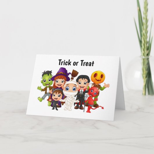 ハロウィーンの子供をトリックまたは治療する シーズンカード (正面)