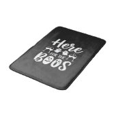 ハロウィーンの幽霊デザイン Here For The Boos_1 バスマット (アングル)