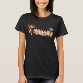 ハロウィーンの幽霊パレードを犬と共にリードする面白い猫! Tシャツ